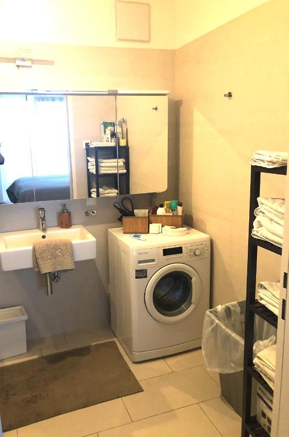Amazing Austria Center Apartment Near Uno City Wiedeń Zewnętrze zdjęcie