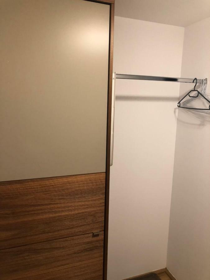 Amazing Austria Center Apartment Near Uno City Wiedeń Zewnętrze zdjęcie